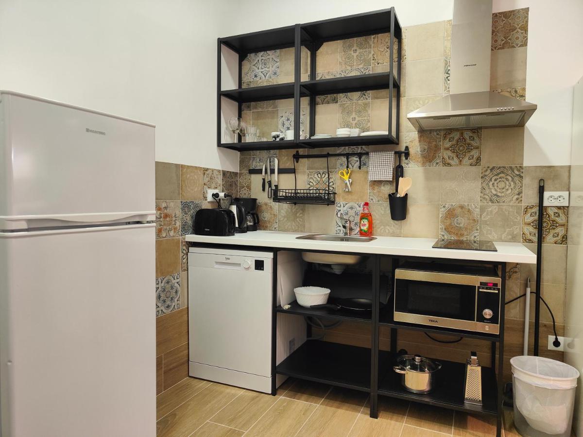 קלפה Apartamentos Pueblo Mar מראה חיצוני תמונה