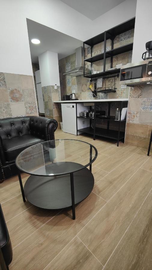 קלפה Apartamentos Pueblo Mar מראה חיצוני תמונה