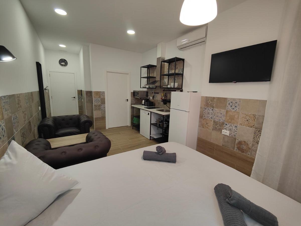 קלפה Apartamentos Pueblo Mar מראה חיצוני תמונה